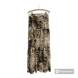 Boston Proper Ruffled tiered Maxi Skirt W 10 sheer with lining animal print